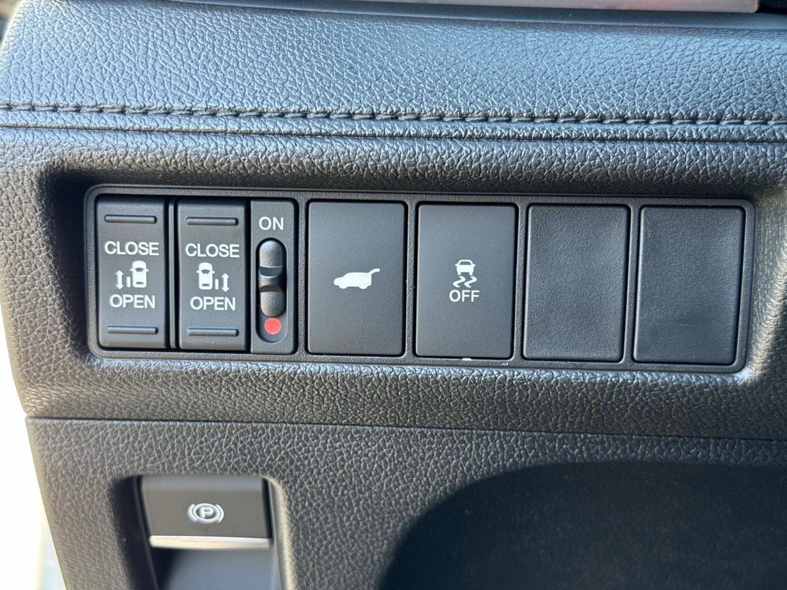 New 2026 Honda Odyssey Sport-L image 30