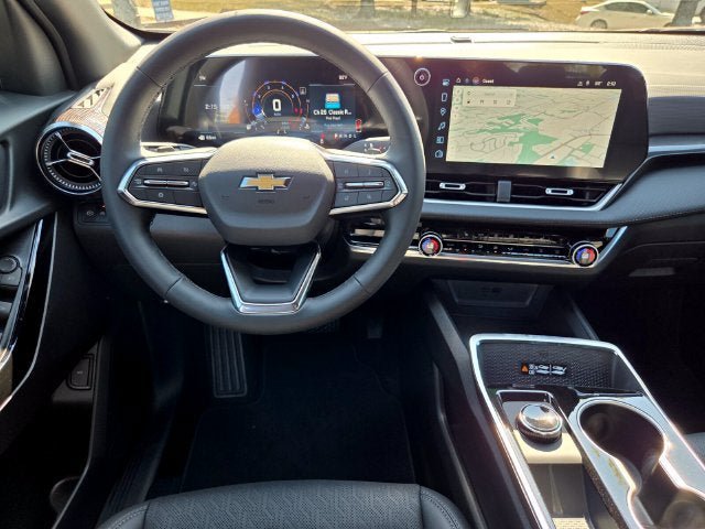 New 2027 Chevrolet Equinox LT w/ Convenience Package II FWD image 12
