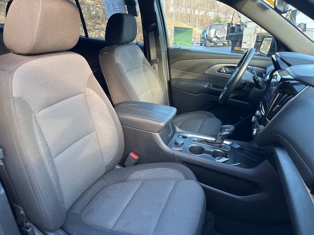 Certified 2023 Chevrolet Traverse LT image 6