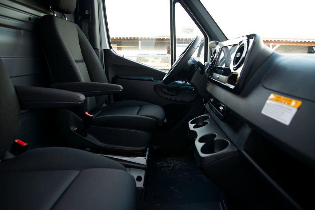 New 2026 Mercedes-Benz Sprinter 3500 image 15
