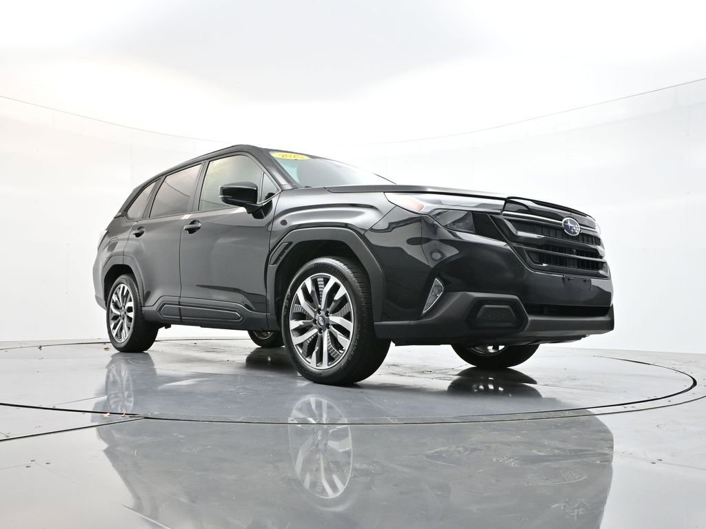 Used 2025 Subaru Forester Touring AWD/4WD image 26