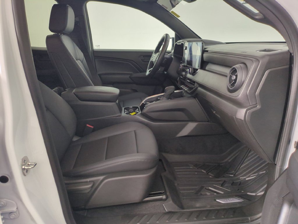 Certified 2026 Chevrolet Colorado Trail Boss AWD/4WD image 36