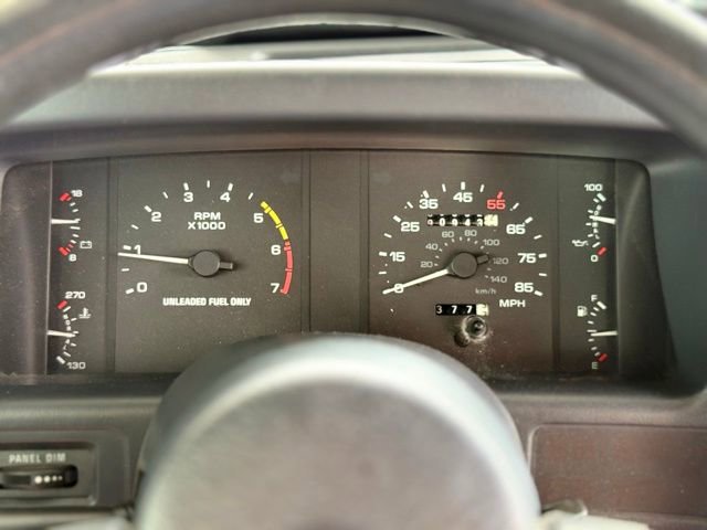 Used 1988 Ford Mustang LX image 33