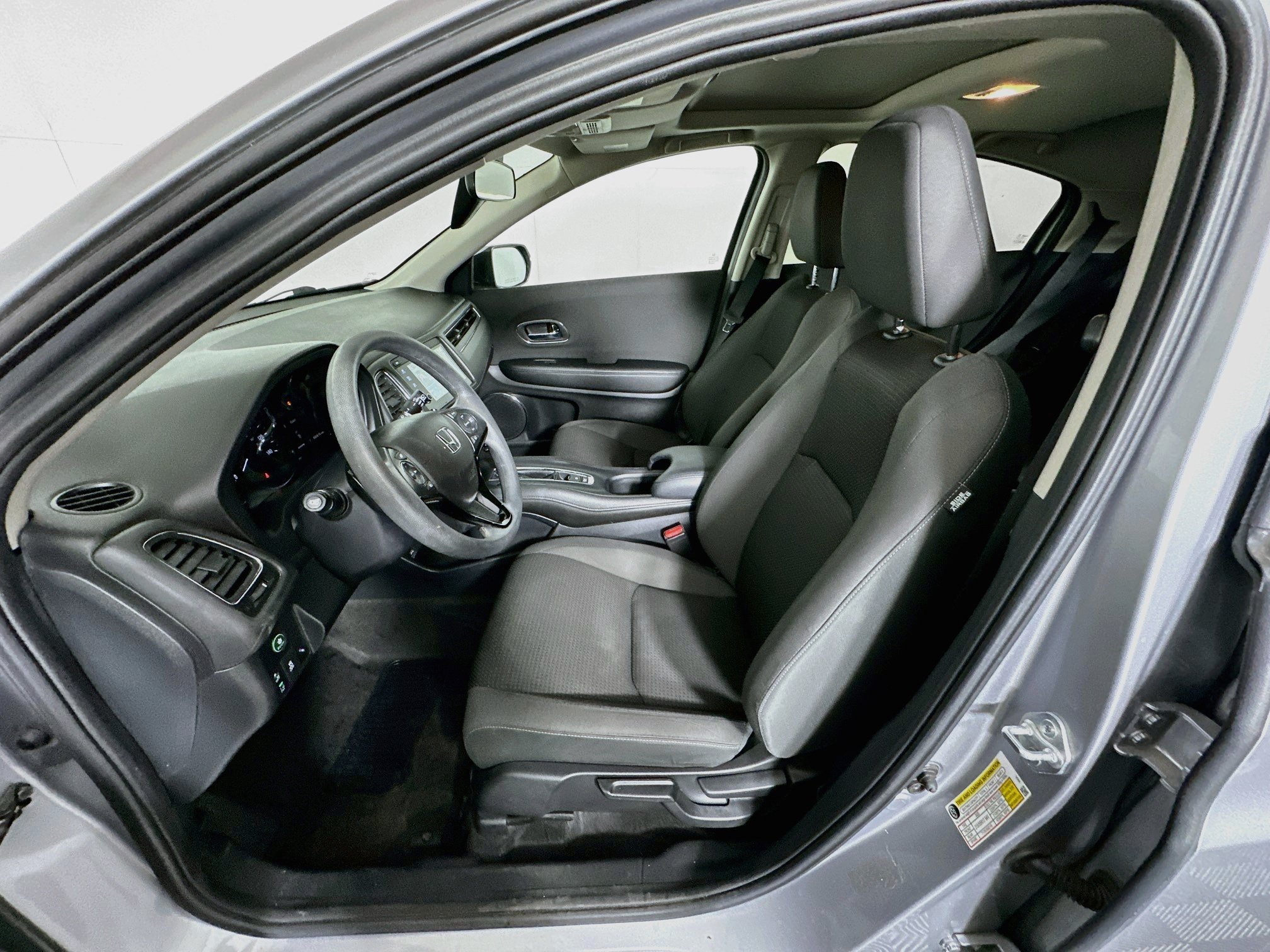 Used 2022 Honda HR-V EX image 13