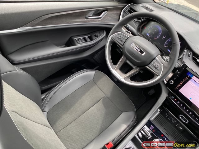 New 2026 Jeep Grand Cherokee Altitude AWD/4WD image 21