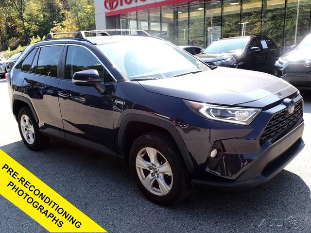 Used 2021 Toyota RAV4 XLE