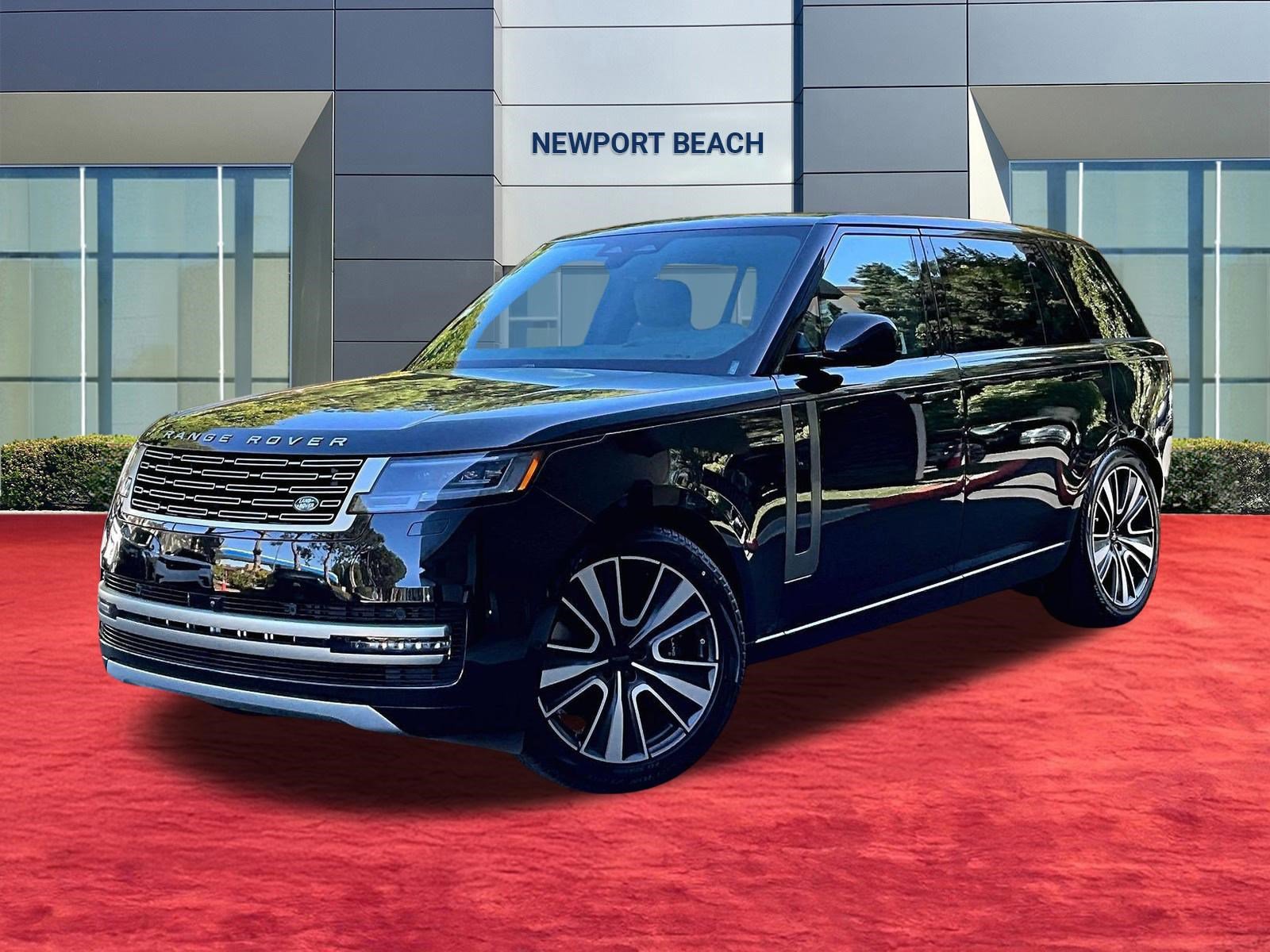 New 2026 Land Rover Range Rover Long Wheelbase SE AWD/4WD image 1
