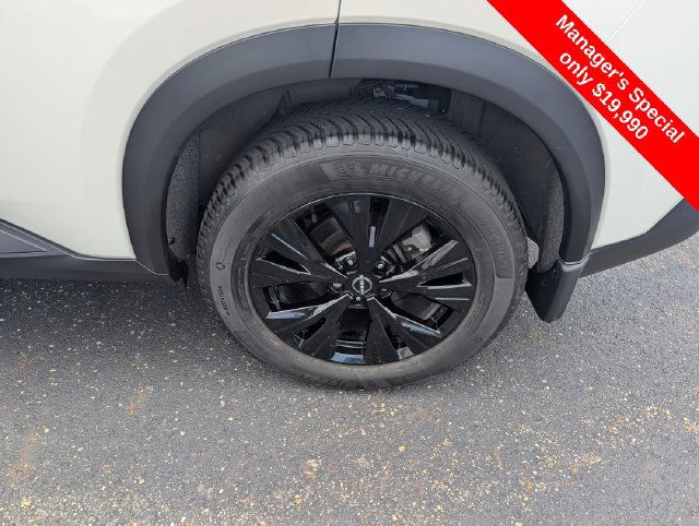 Certified 2023 Nissan Rogue SV w/ SV Premium B Package AWD/4WD image 19