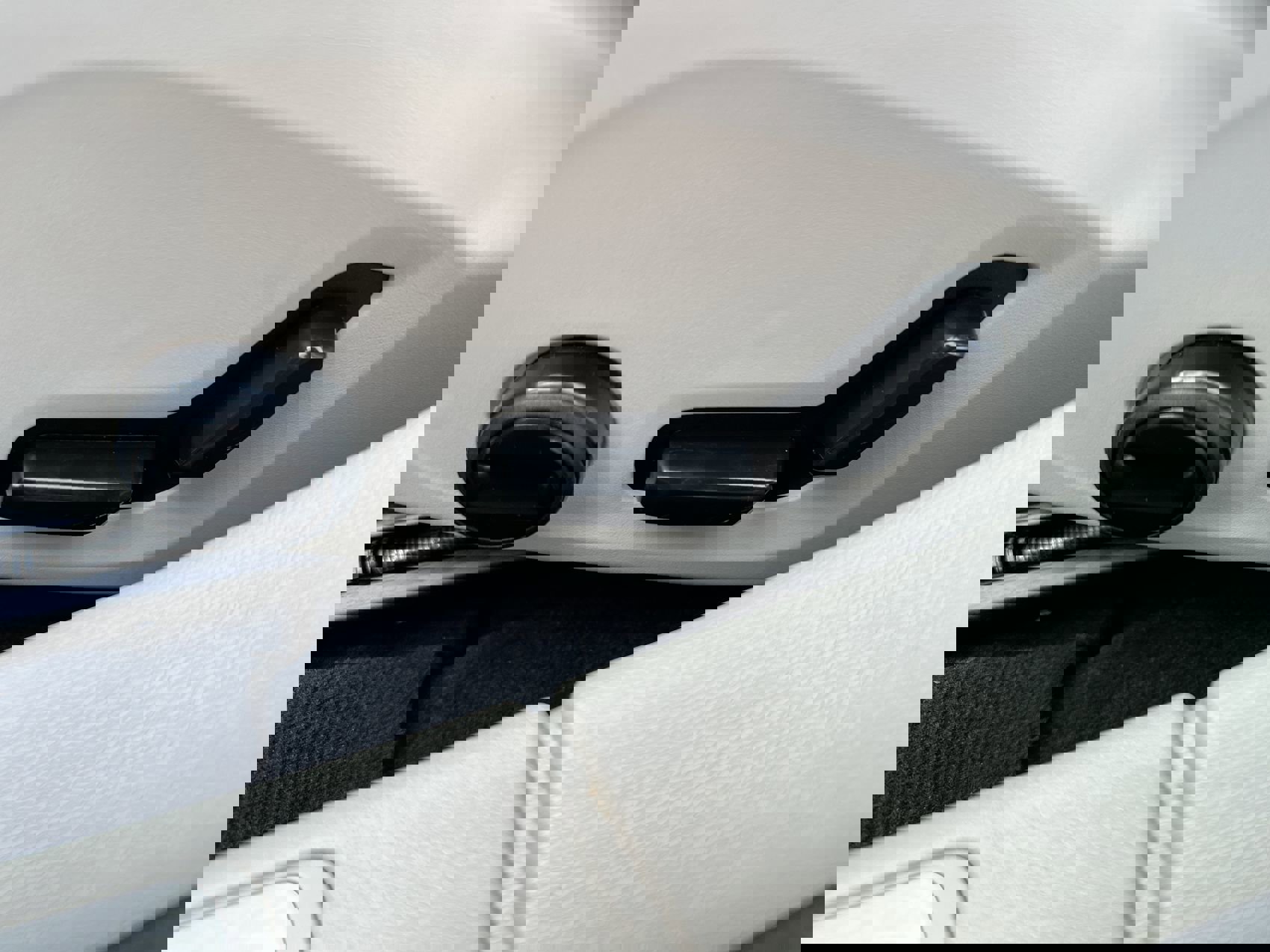 Used 2024 Volvo S60 B5 Core image 12