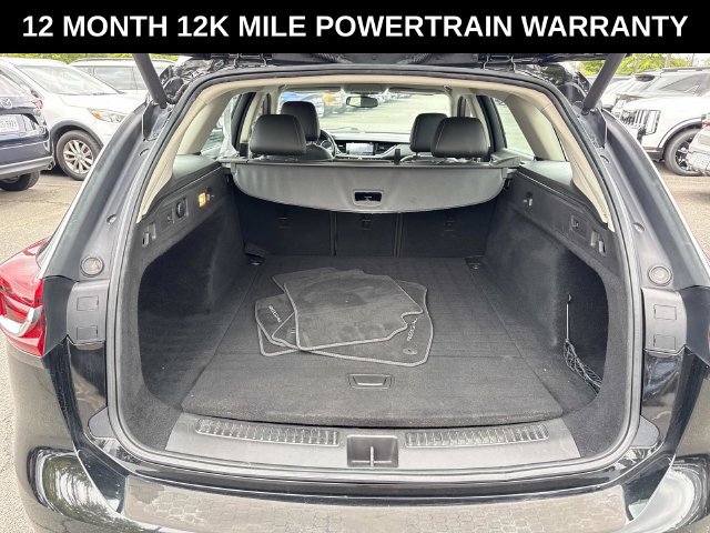 Used 2018 Buick Regal Essence w/ Sights and Sounds Package AWD/4WD image 12