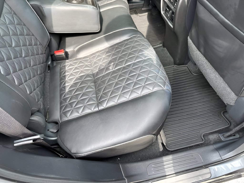 Used 2020 Nissan Murano Platinum AWD/4WD image 17