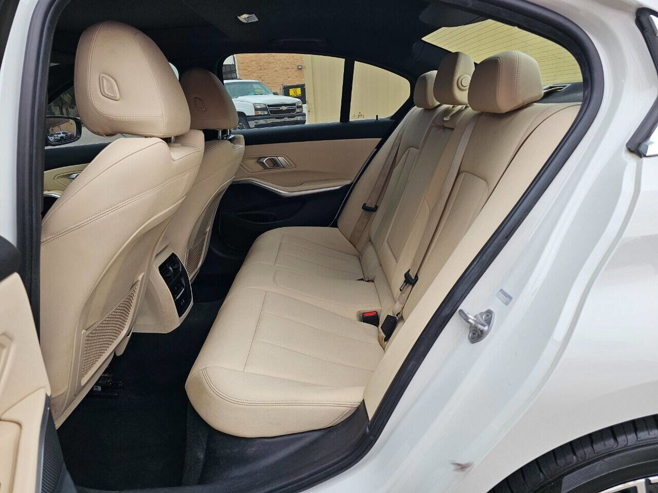 Used 2021 BMW 330i xDrive Sedan w/ Convenience Package AWD/4WD image 27