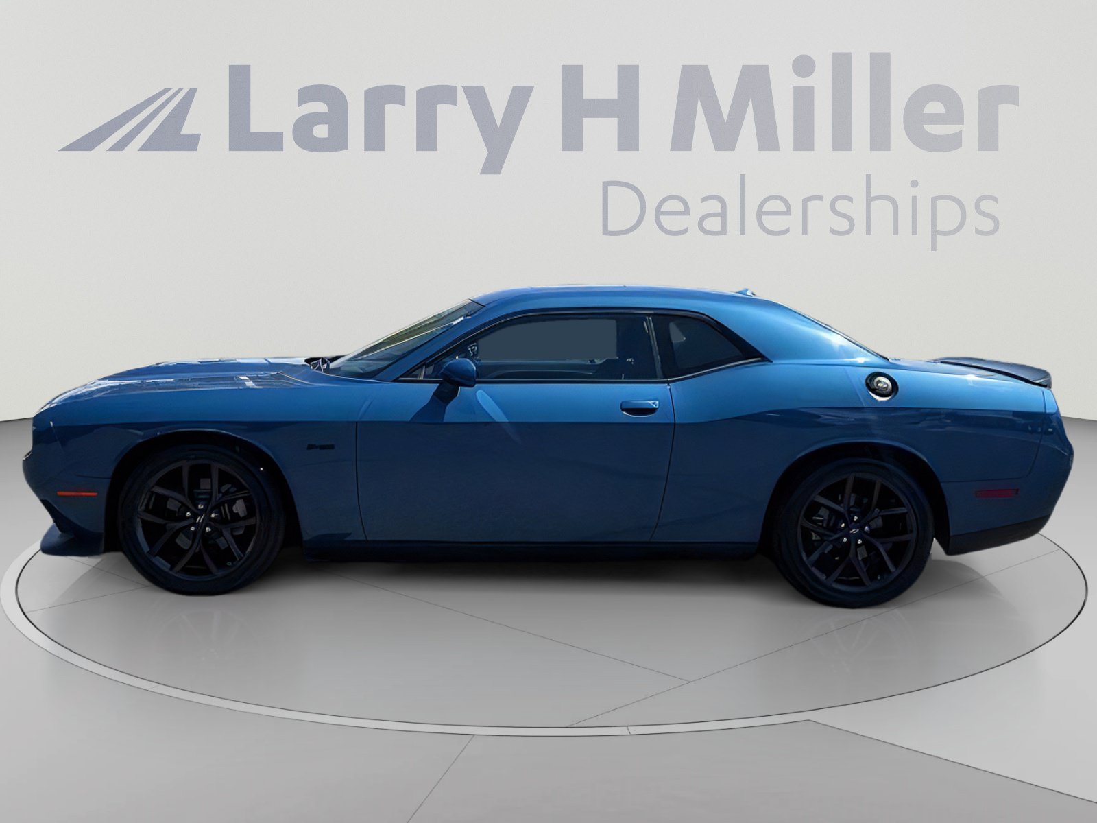 Certified 2023 Dodge Challenger R/T w/ Blacktop Package RWD image 3