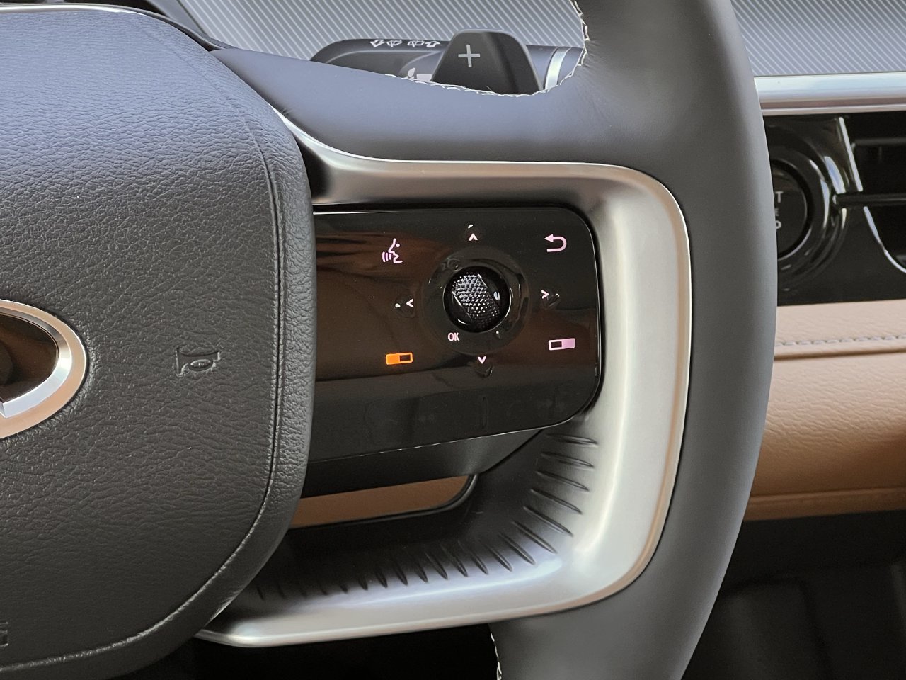 New 2027 INFINITI QX80 Luxe RWD image 11