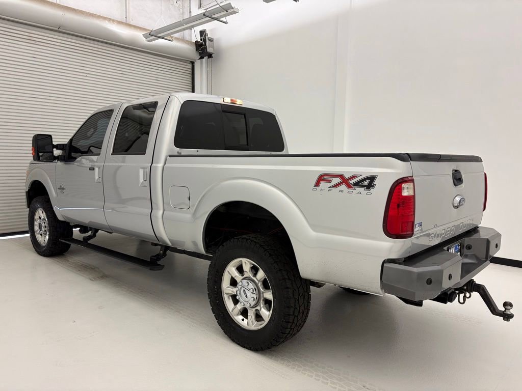 Used 2016 Ford F250 Lariat w/ Lariat Ultimate Package AWD/4WD image 19