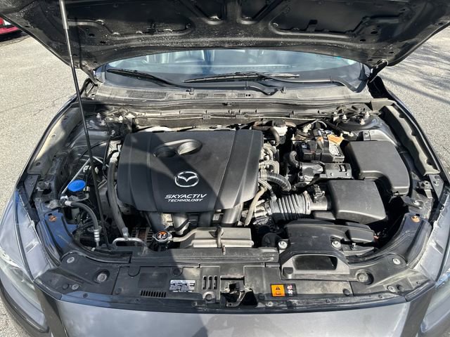 Used 2018 MAZDA MAZDA3 Touring image 24