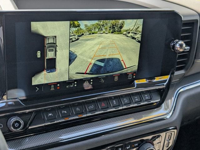 Used 2025 Chevrolet Silverado 1500 ZR2 image 27