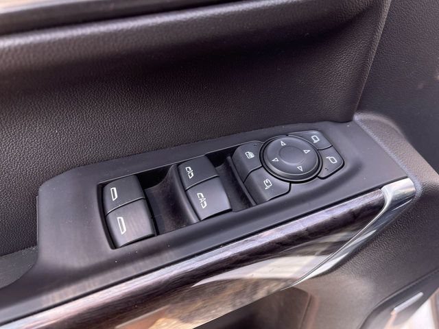 Used 2020 Chevrolet Silverado 1500 LTZ w/ LTZ Plus Package AWD/4WD image 23