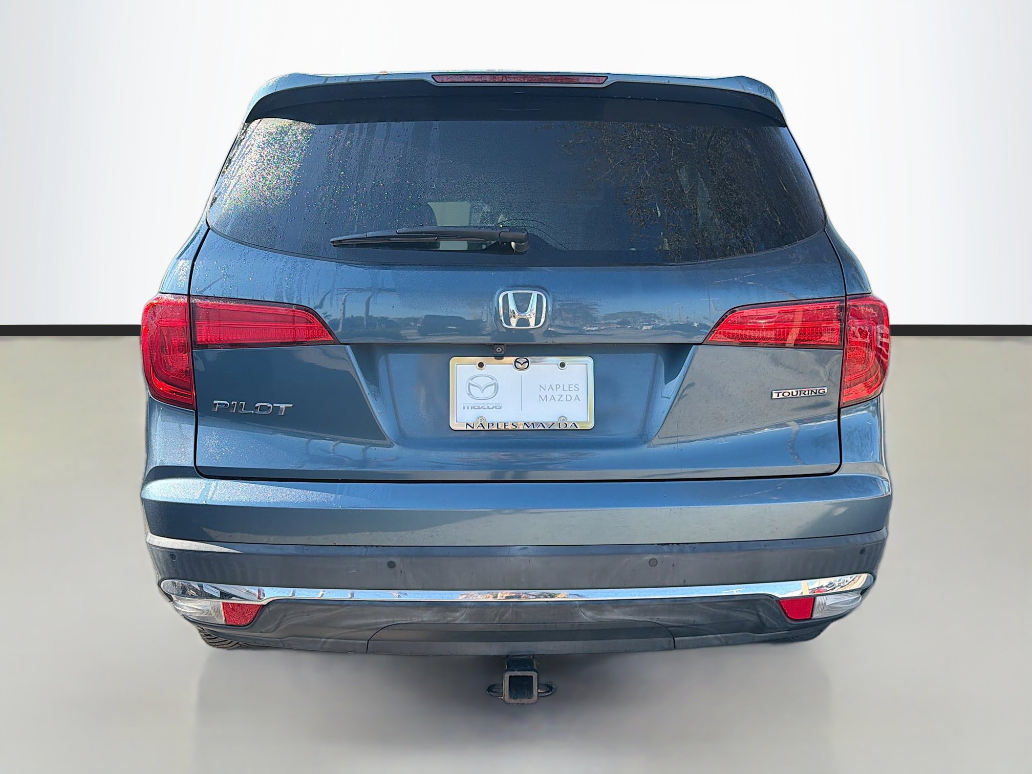 Used 2017 Honda Pilot Touring image 4
