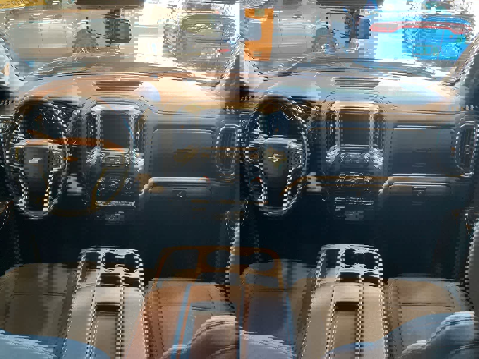 Used 2021 Chevrolet Silverado 1500 LT w/ Z71 Off-Road Package image 22