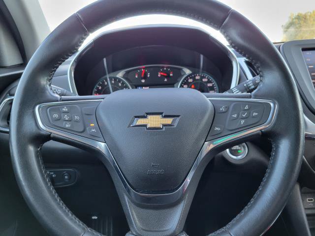 Used 2020 Chevrolet Equinox LT w/ Driver Convenience Package FWD image 18