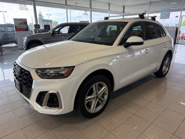 Used 2021 Audi Q5 e Premium Plus AWD/4WD image 6