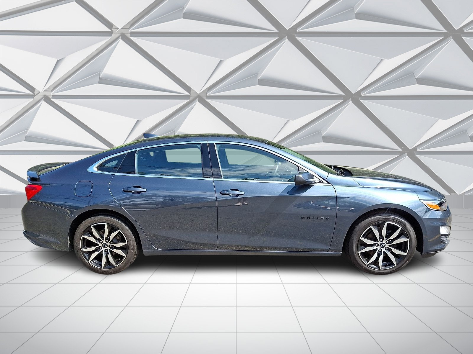 Used 2020 Chevrolet Malibu RS FWD image 12