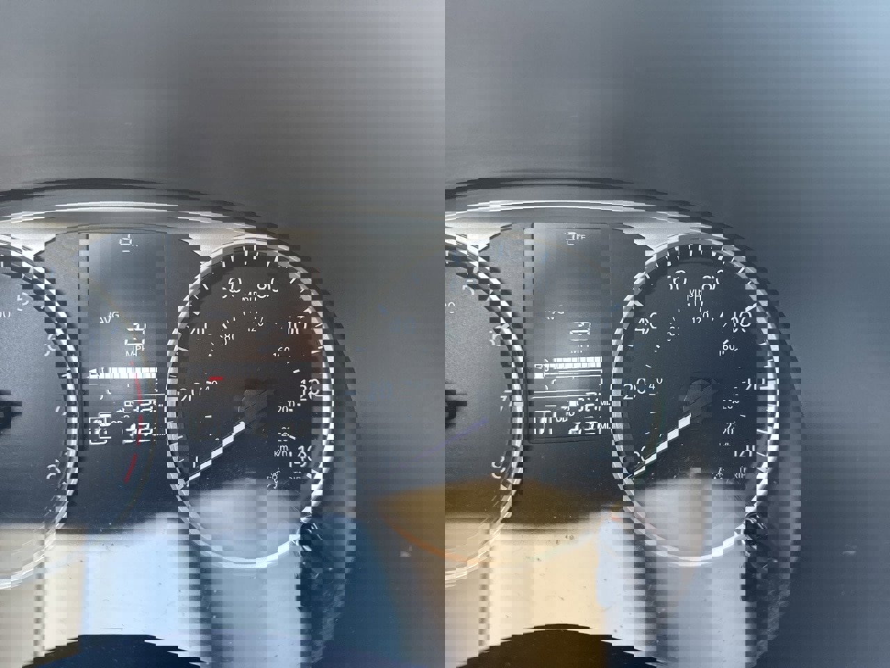 Certified 2024 Nissan Kicks S image 27