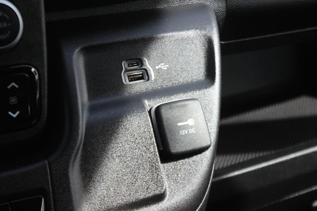 Used 2026 RAM ProMaster 3500 w/ Convenience Group FWD image 9