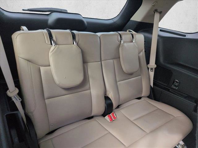 Used 2024 Ford Explorer XLT w/ Equipment Group 202A image 20