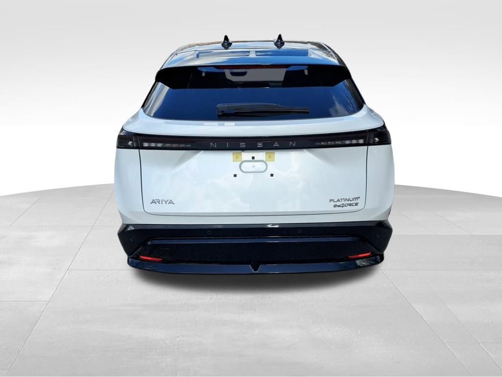 New 2025 Nissan Ariya Platinum image 4