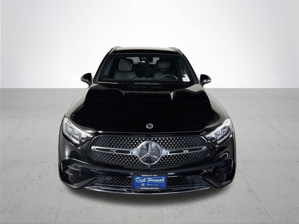 Used 2023 Mercedes-Benz GLC 300 4MATIC image 3