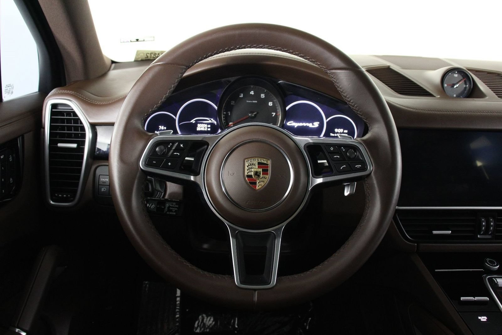Certified 2023 Porsche Cayenne S AWD/4WD image 12