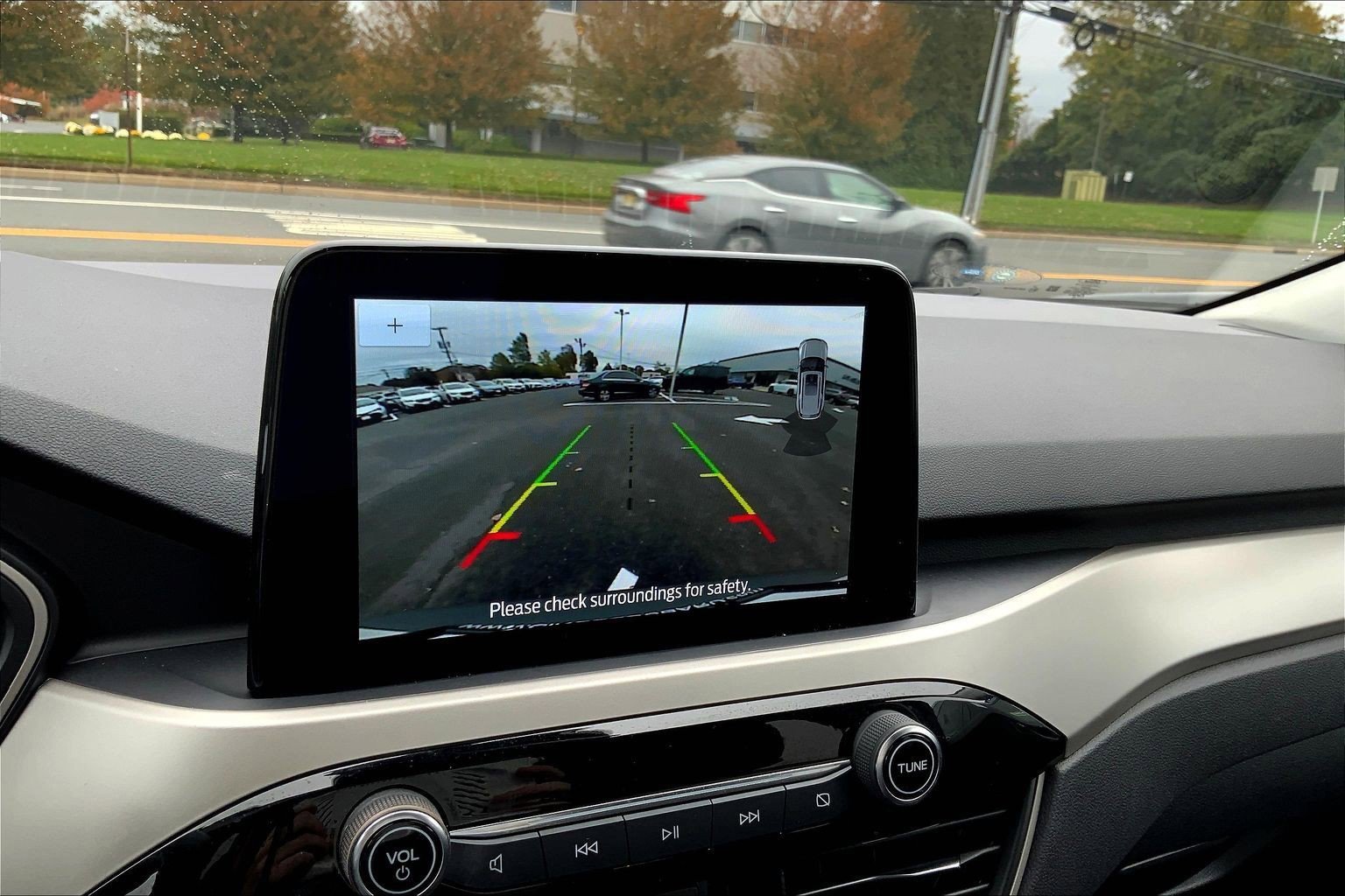 Used 2022 Ford Escape SEL image 27