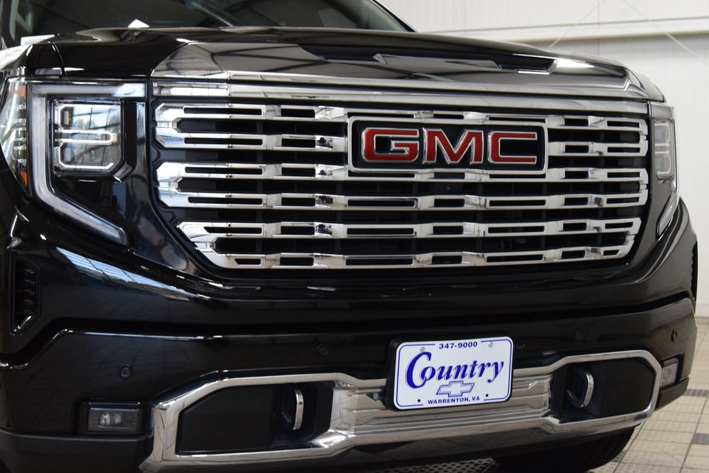 Used 2024 GMC Sierra 1500 Denali AWD/4WD image 13