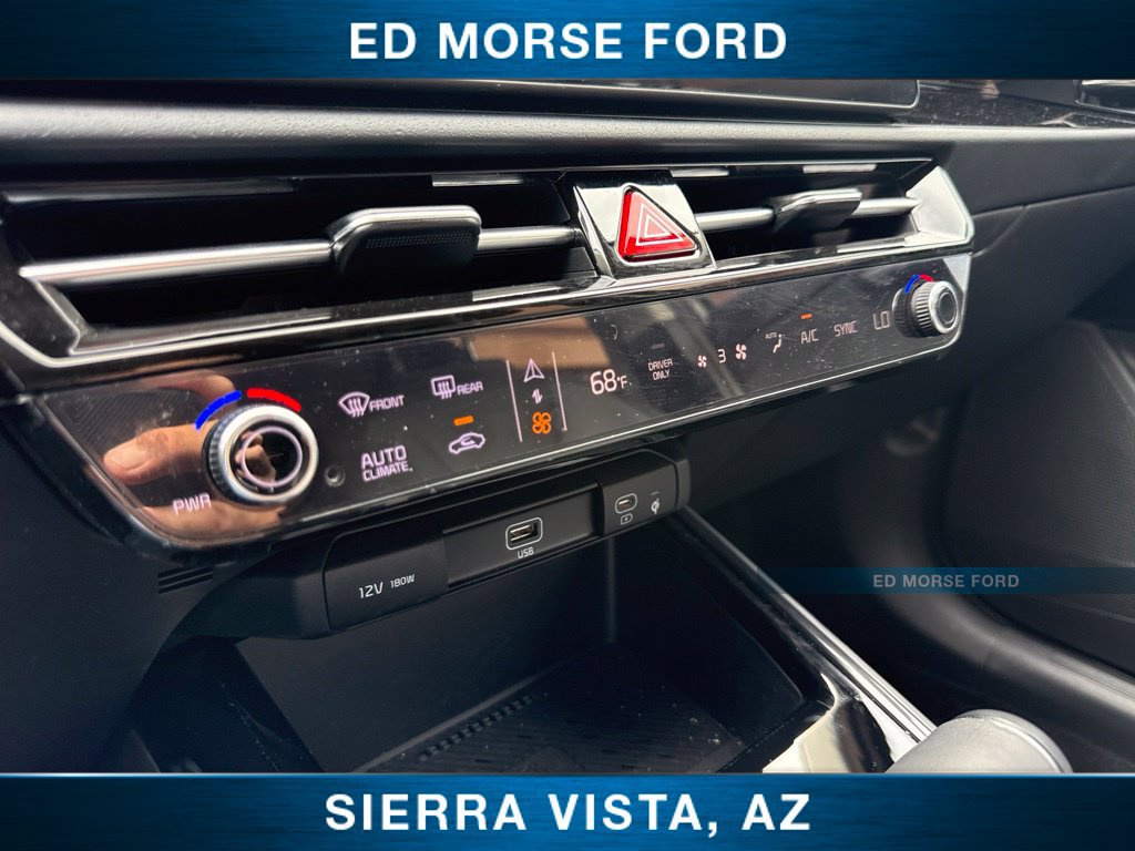 Certified 2025 Kia Niro EX Touring FWD image 21