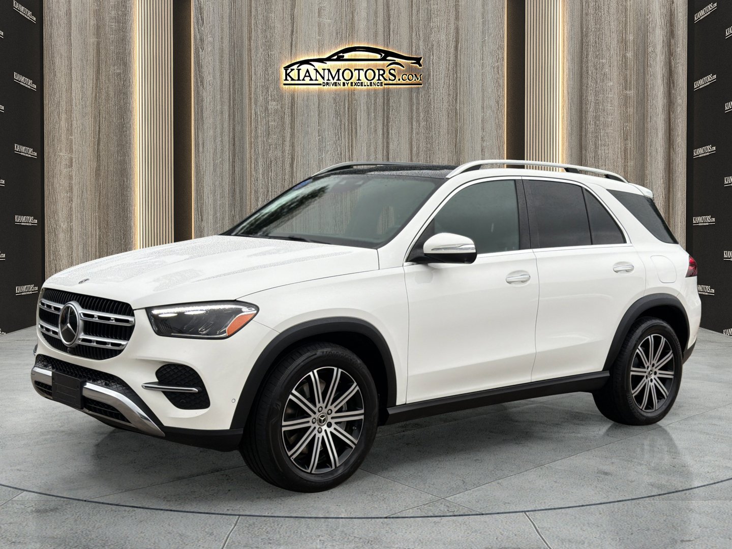 Used 2024 Mercedes-Benz GLE 450e 4MATIC image 7
