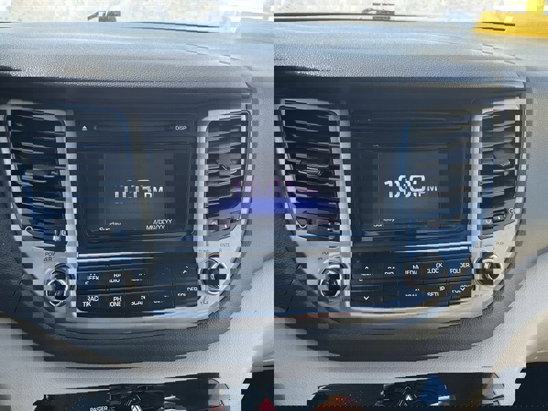 Used 2018 Hyundai Tucson SE image 22