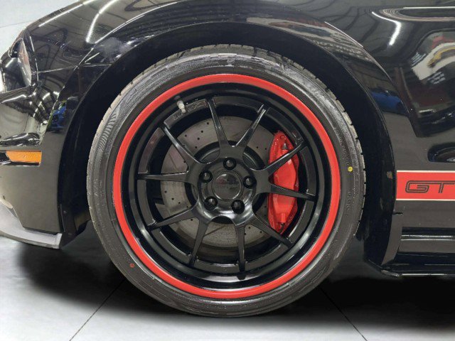 Used 2012 Ford Mustang Shelby GT500 w/ SVT Performance Pkg image 51