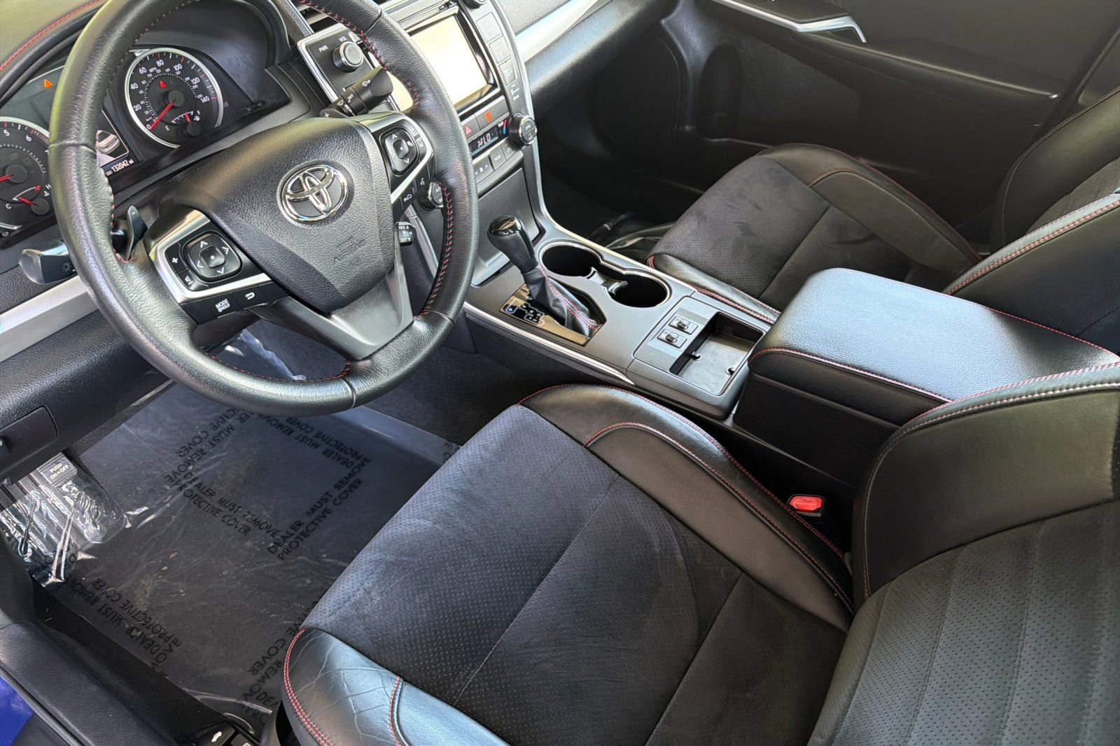 Used 2015 Toyota Camry XSE w/ Advanced Technology Package FWD image 11