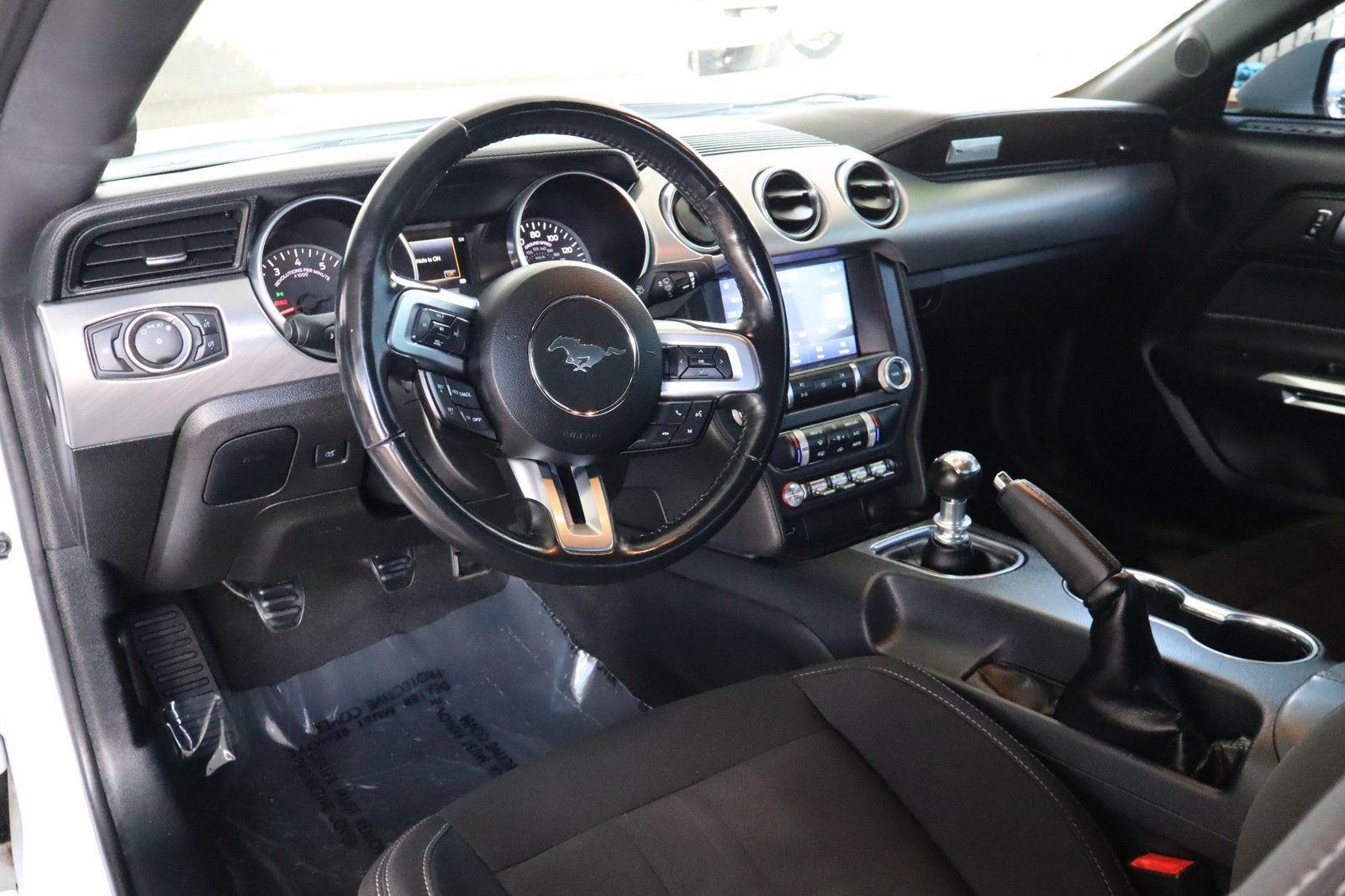 Used 2022 Ford Mustang GT w/ Equipment Group 301A RWD image 17