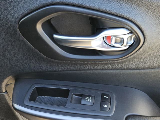 Used 2022 Jeep Cherokee Latitude Lux image 34