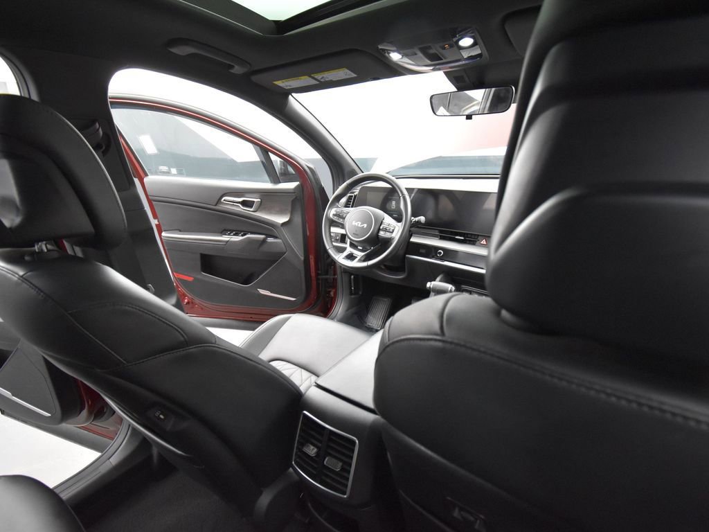 Used 2024 Kia Sportage X-Line w/ X-Line Premium Package image 20