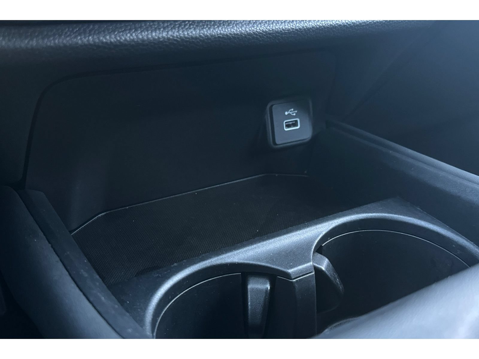 Used 2024 Honda HR-V LX image 31