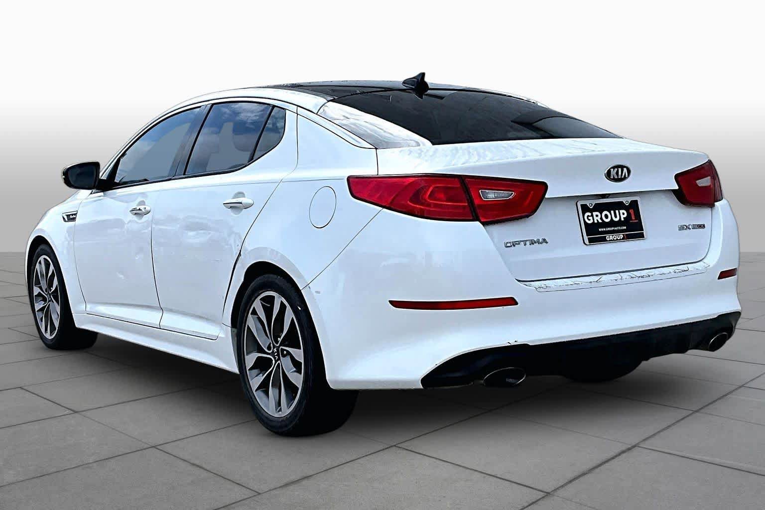 Used 2015 Kia Optima SX w/ SX Turbo Premium Package FWD image 12