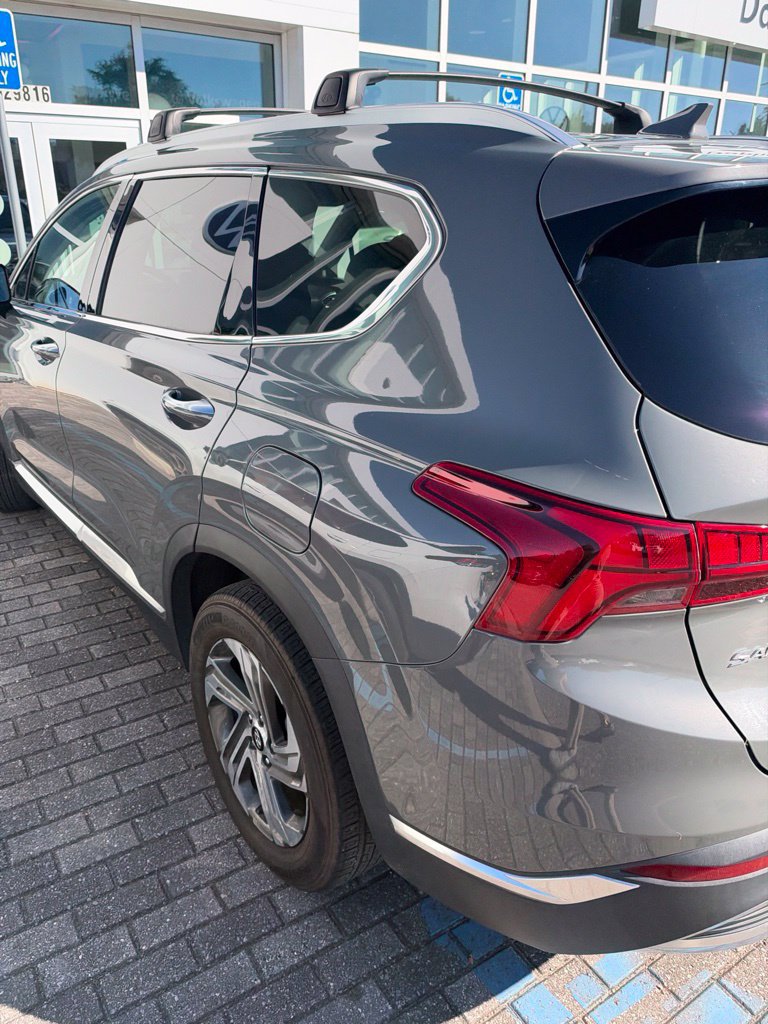 Used 2021 Hyundai Santa Fe SEL w/ Convenience Package FWD image 16