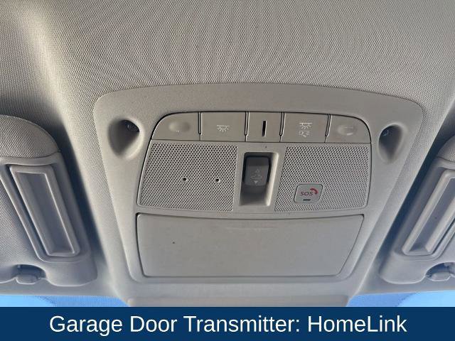 Used 2020 Nissan Armada SL w/ Premium Package RWD image 32