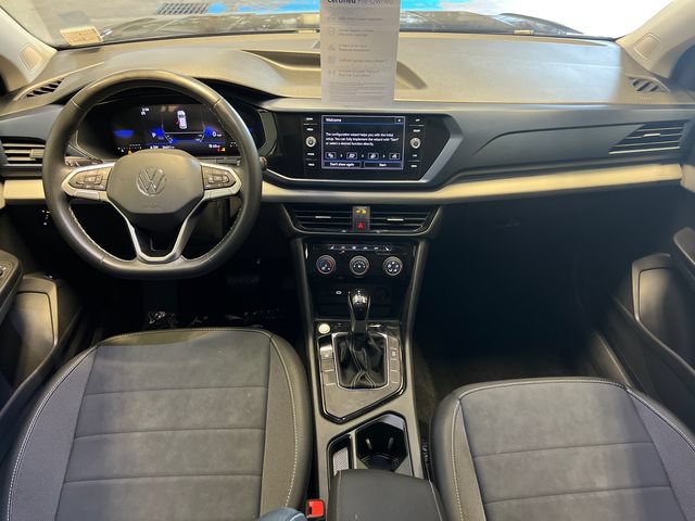 Certified 2023 Volkswagen Taos SE FWD image 18