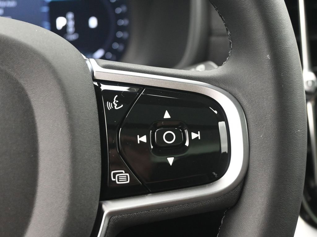 New 2026 Volvo XC90 B6 Ultra image 10