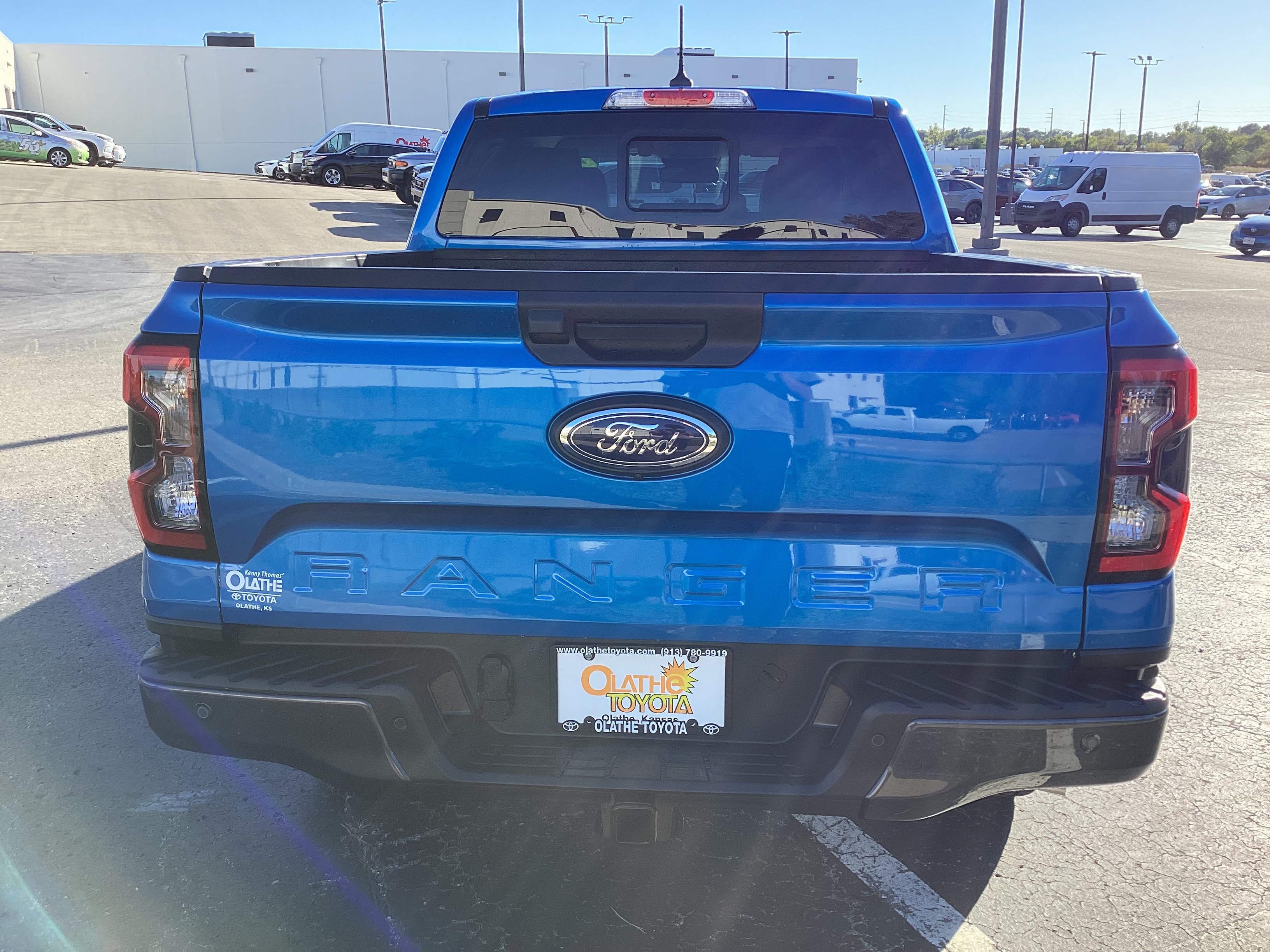 Used 2025 Ford Ranger Lariat w/ FX4 Off-Road Package AWD/4WD image 37